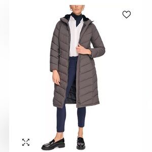 $420 Calvin Klein Stretch Fur Hooded Maxi Puffer Coat in Titanium, Small…